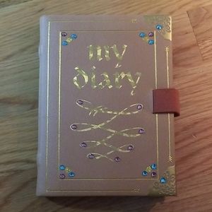 Disney Descendants Faux Leather Journal *** NEW Disney Descendants Faux Leather Journal *** NEW